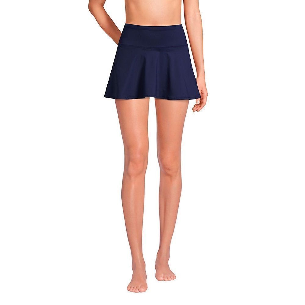 EXCELLENT CONDITION WOMEN’S NAVY  SIZE 8 LAND’S END SWIM SKORT